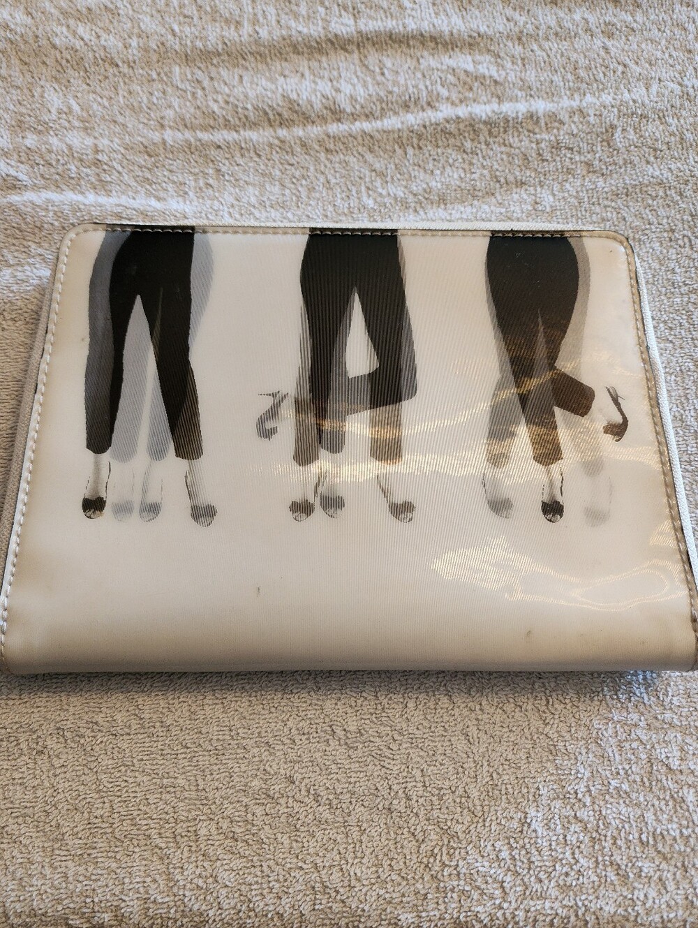 Graphic Black & White Vinyl Tablet Wallet Kate Spade